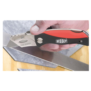 DBKPH-EU Klingen-Klappmesser mit ergonomischem Kunststoffgriff | Hochwertiges Cuttermesser für präzise Schneidarbeiten